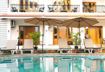 The Verda De Miranda Resort Morjim North Goa has Balcony rooms