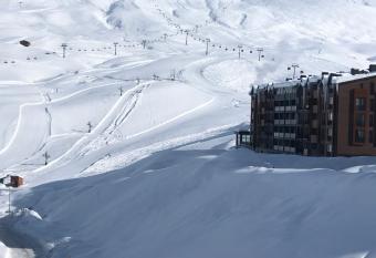 Amazing View Apartment has Balcony rooms