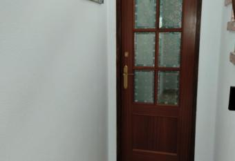 CASA RURAL allows 18 year olds to book a room