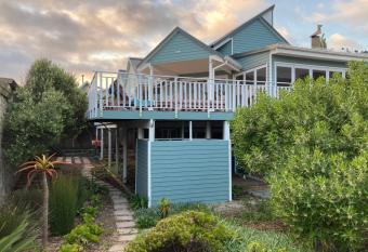Glentana Beach Rental has Balcony rooms