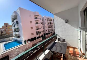 Live Candelaria La Palmera allows 18 year olds to book a room