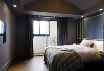 Giant Rich Hotel has Balcony rooms