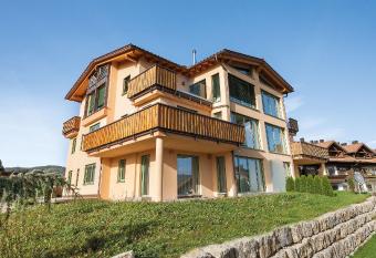 Kb Hotel Ferienwohnungen has Balcony rooms