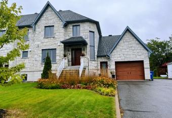 Sweetwater House has Balcony rooms