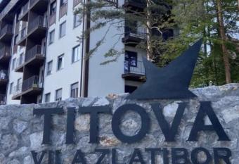 APARTMAN 4M PREMIUM has Balcony rooms