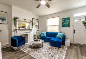 Shadyside Lodge - Cozy Two BR Getaway allows 18 year olds to book a room