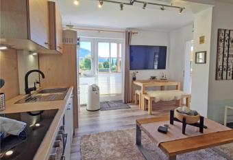 Appartement Bergsee SUN - direkt am See - Sonnenbalkon has Balcony rooms