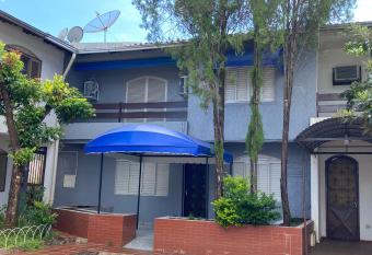 Ampla Casa em condom  nio has Balcony rooms