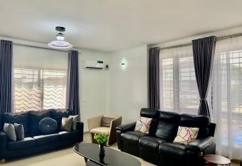 3 bedroom fabulous apartment allows 18 year olds to book a room