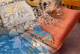 Sunset Hostel - Centro - has Balcony rooms