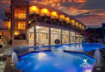 Nest Resort has Balcony rooms