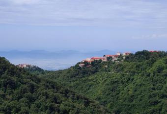 Charming 10-bedroom Forest Resort With Barbeque Bonfire has Smoking/Balcony rooms