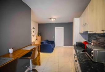 Stylish 1 bedroom apartment in central Msida C11A has Balcony rooms