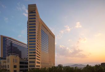 Doubletree By Hilton Fujairah City allows 18 year olds to book a room