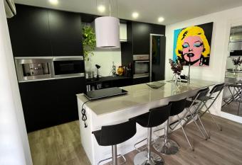 Anne  s Corner has Balcony rooms