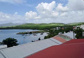 La belle Martinique has Balcony rooms