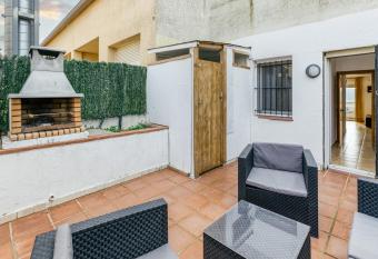 Can Salvador has Balcony rooms