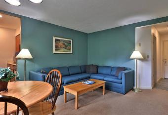 Cedarbrook Two Queen Bed Standard Hotel Room with outdoor heated pool 102 allows 18 year olds to book a room