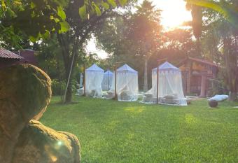 ETNICO LOCAL HOUSE has Balcony rooms