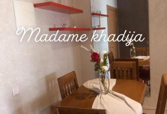 R  sidence islan26 allows 18 year olds to book a room