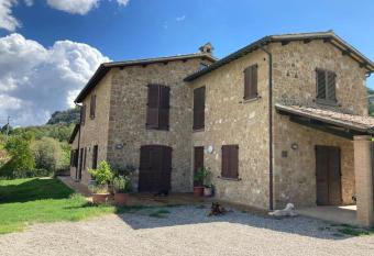 Casale Riorso allows 18 year olds to book a room