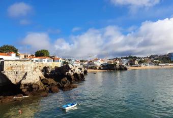 Flott sentrumsn  r leilighet med egen parkering has Balcony rooms