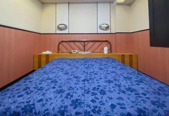 Business Hotel Chubu no Yado - Vacation STAY 07661v allows 18 year olds to book a room