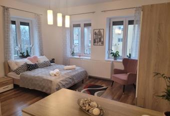 Ros   Apartment allows 18 year olds to book a room