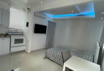 1058 Modern Apt 7 allows 18 year olds to book a room