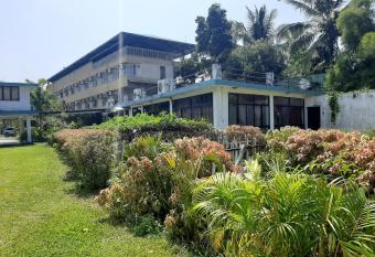 Lake Nesty Bolgoda Resort has Balcony rooms