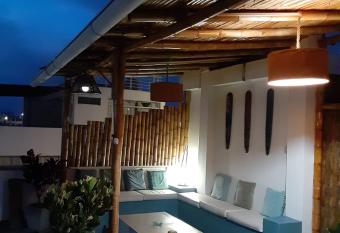 Casa Blanca Beach House - Punta Hermosa - Per   has Balcony rooms