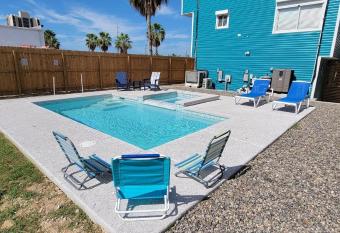 Blue Heron Bungalow home has Balcony rooms