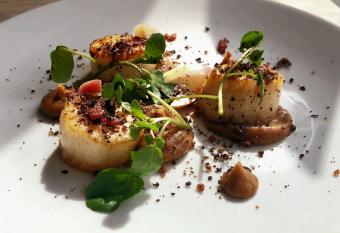 The Jolly Sailor, Orford allows 18 year olds to book a room