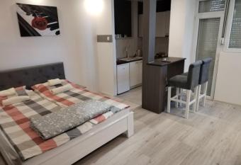 VIN Studio has Balcony rooms