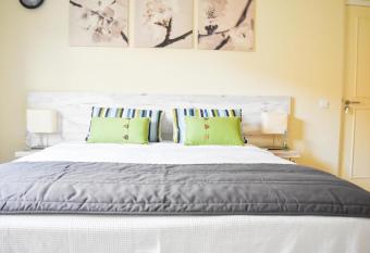 Jan Thiel Garden View Condo Suite 14 has Balcony rooms