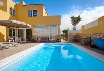 Casa Paco 3 has Balcony rooms