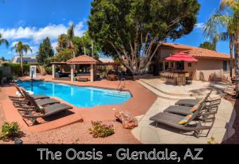 Backyard Oasis - hot tub, heated pool, fire pit ++ has Balcony rooms