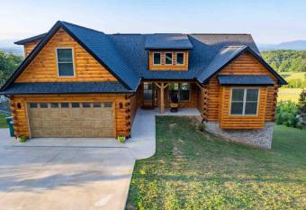 The Heavenly View Wheelchair Accessible. MNT Views has rooms with a private hot tub