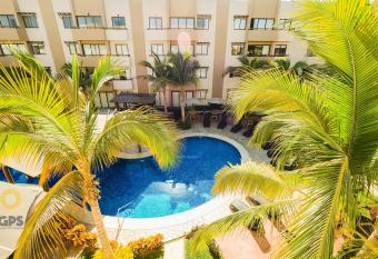 Con alberca a 5 minutos de la playa by G P S rentas allows 18 year olds to book a room