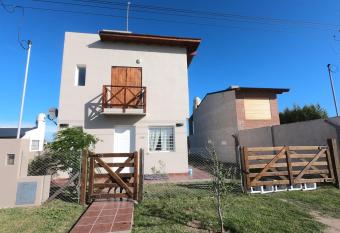 Casa Santa Ana Miramar Buenos Aires has Balcony rooms