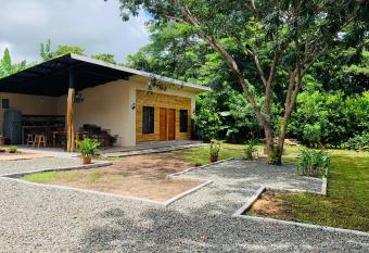 Apartamento Entero El Guanacaste. allows 18 year olds to book a room