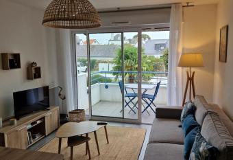 Le Clos de Keranna allows 18 year olds to book a room