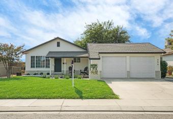 Hidden Oasis allows 18 year olds to book a room