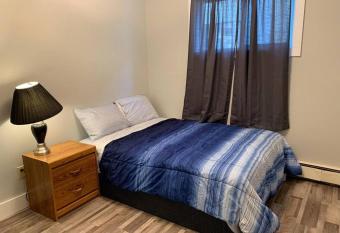 Spacious 3BR with BBQ in a 4plex has Balcony rooms