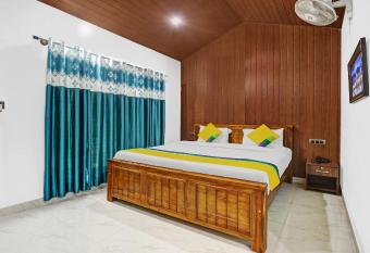 Itsy By Treebo - Manuvan Homestay allows 18 year olds to book a room