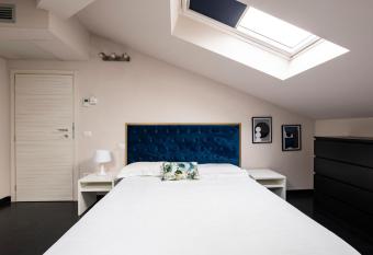 Le Stanze di Gianmarmo - Via di Mezzo allows 18 year olds to book a room