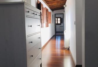 El Ventanillo has Balcony rooms