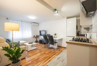 Cerasus has Balcony rooms