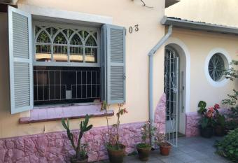 Casa Vila Clementino 3 dorms - Pr  x Metr   Santa Cruz has Smoking/Balcony rooms