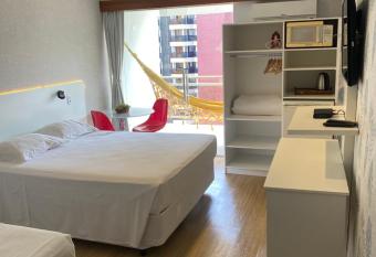 Garvey Park Hotel has Balcony rooms